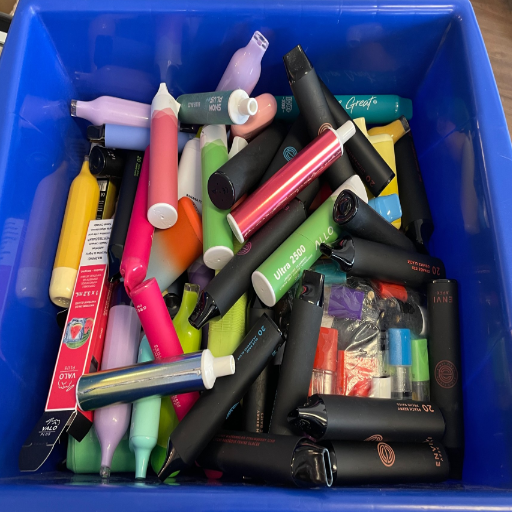 How to Properly Use and Dispose of Disposable Vapes
